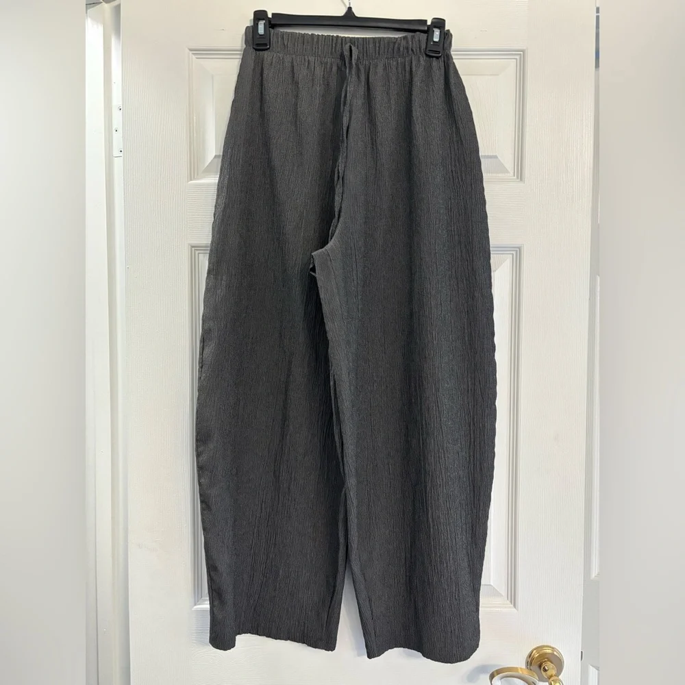 Zara Women’s Charcoal Joggers - Picture 1 of 3
